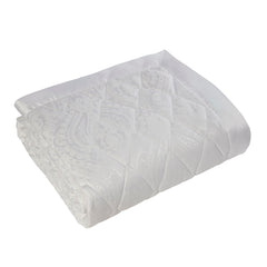 Regency White Quilted Jacquard Bedspread (260cm x 260cm)