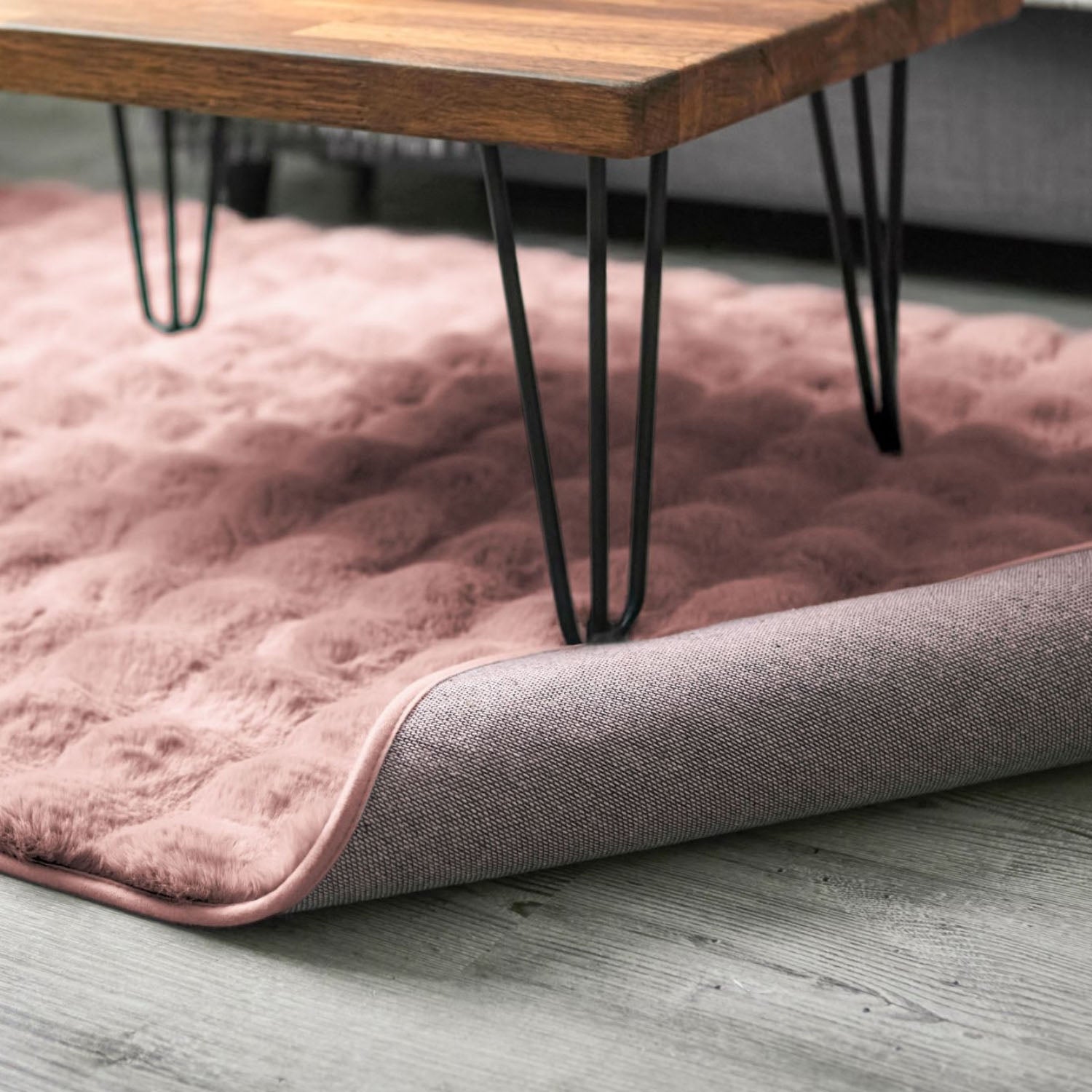 Deluxe Blush Pink Faux Rabbit Fur Room Rug