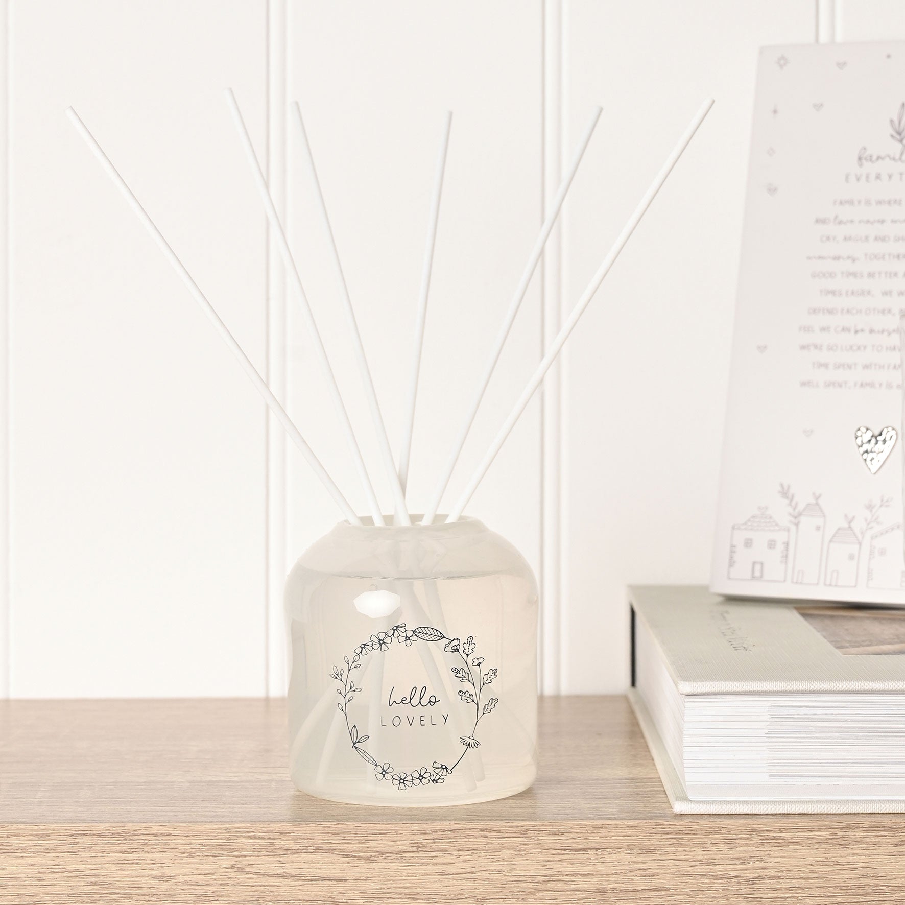 Moments Diffuser Hello Lovely
