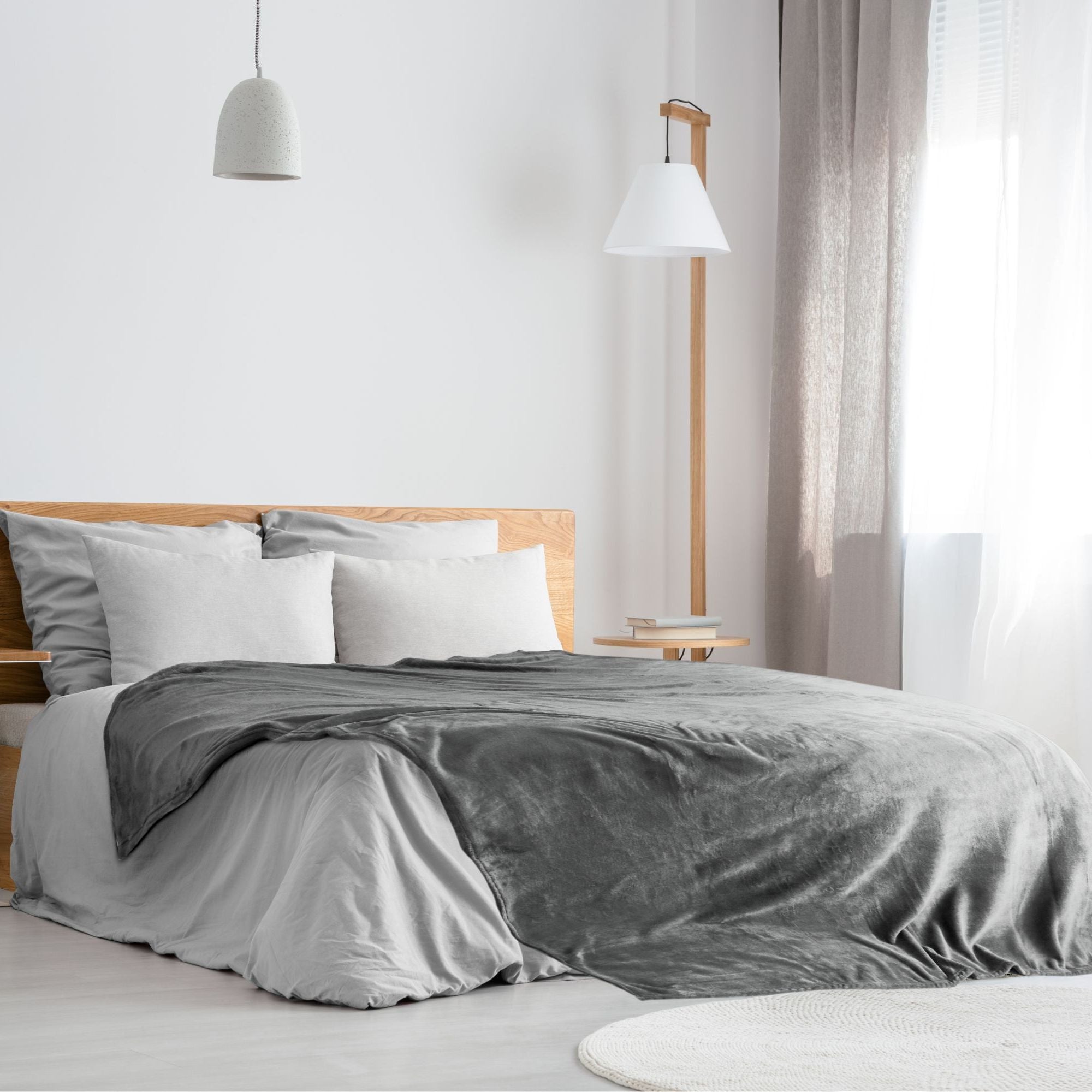 Charcoal Grey Snug Flannel Fleece Super Soft Throw