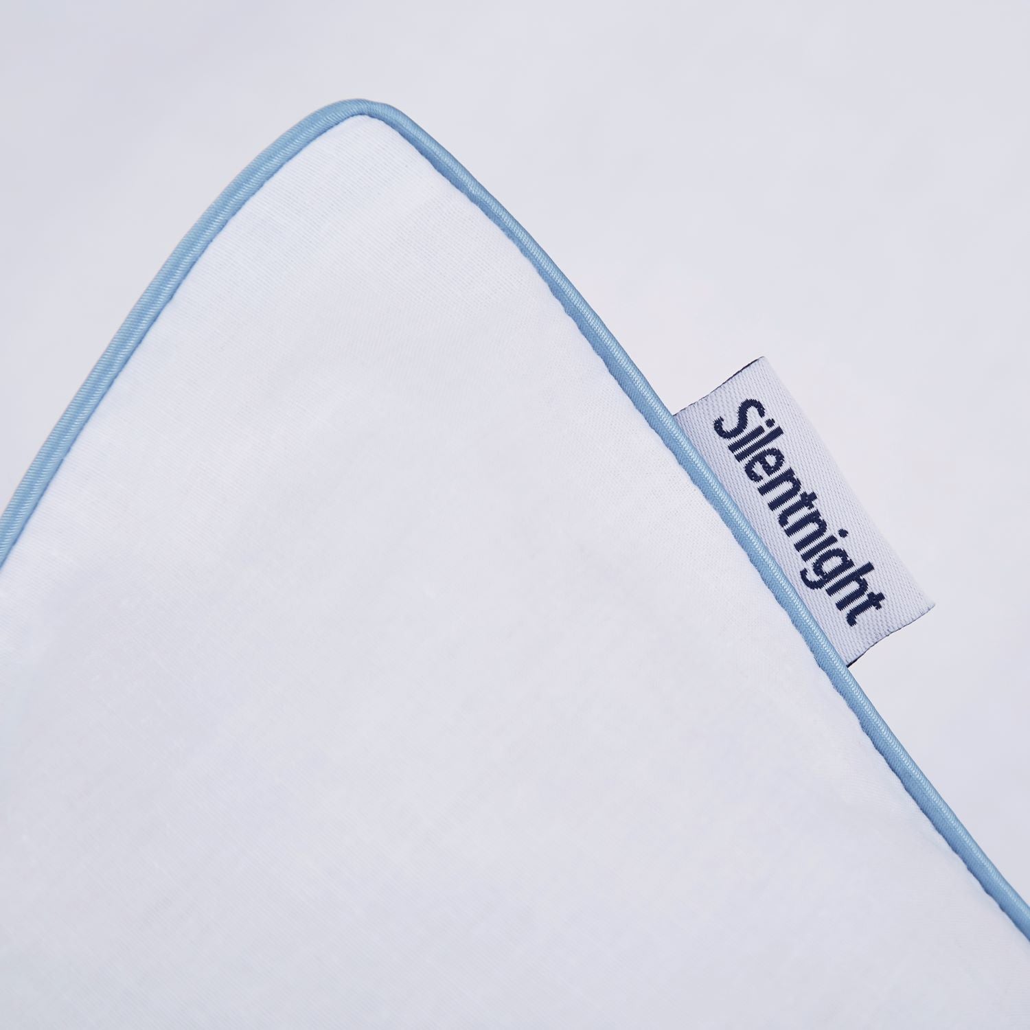 Silentnight So Cool Pillow Pair (Medium Support)