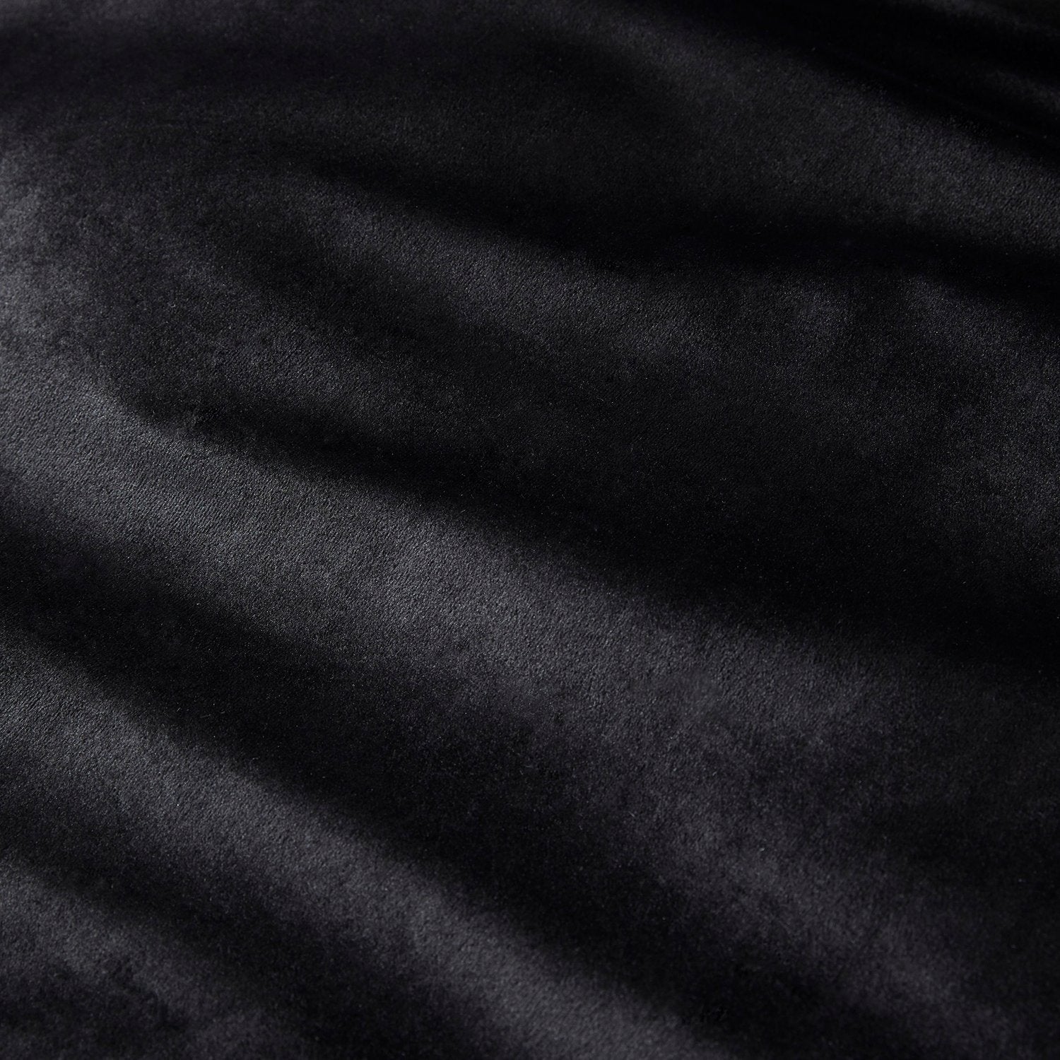 Laurence Llewelyn-Bowen Montrose Black Velvet Duvet Set